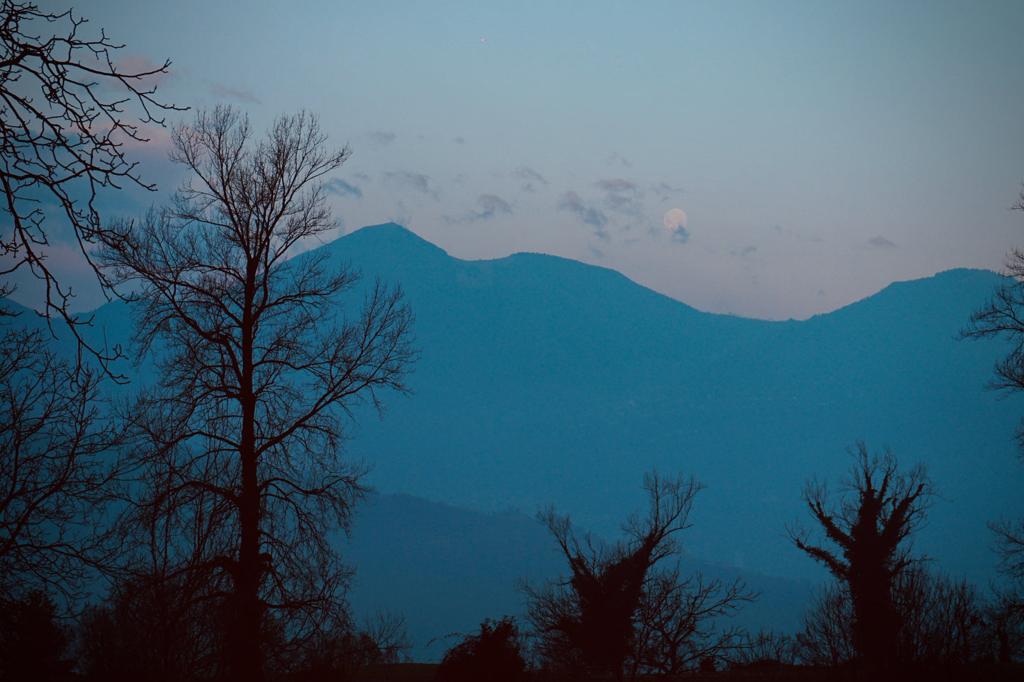 Monte Bronzone, Campanile del Regno.
